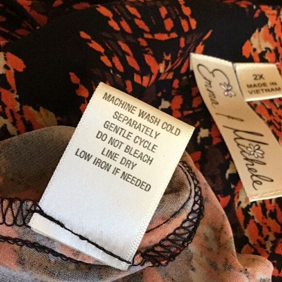 Hi lo hem sleeveless dress in size 2 x - Picture 8 of 8